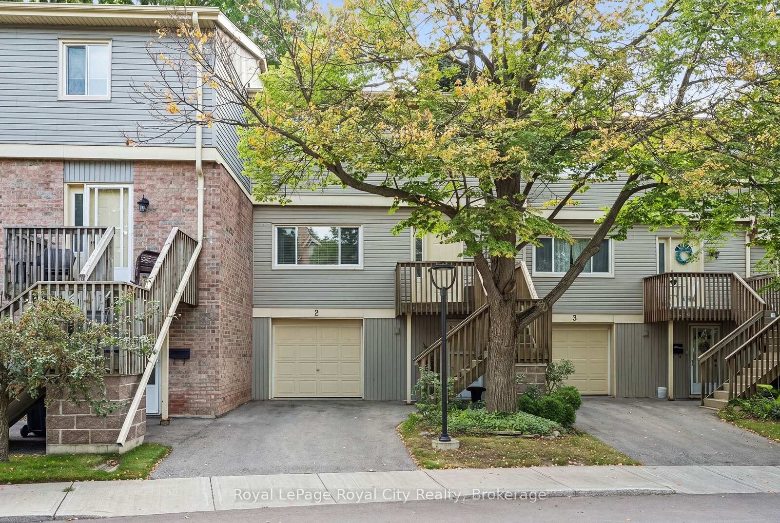 Property Photo:  30 Green Valley Drive 2  ON N2P 1G8 
