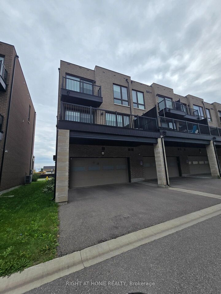 Property Photo:  14 Concetta Conte Avenue  ON L6C 0Z5 