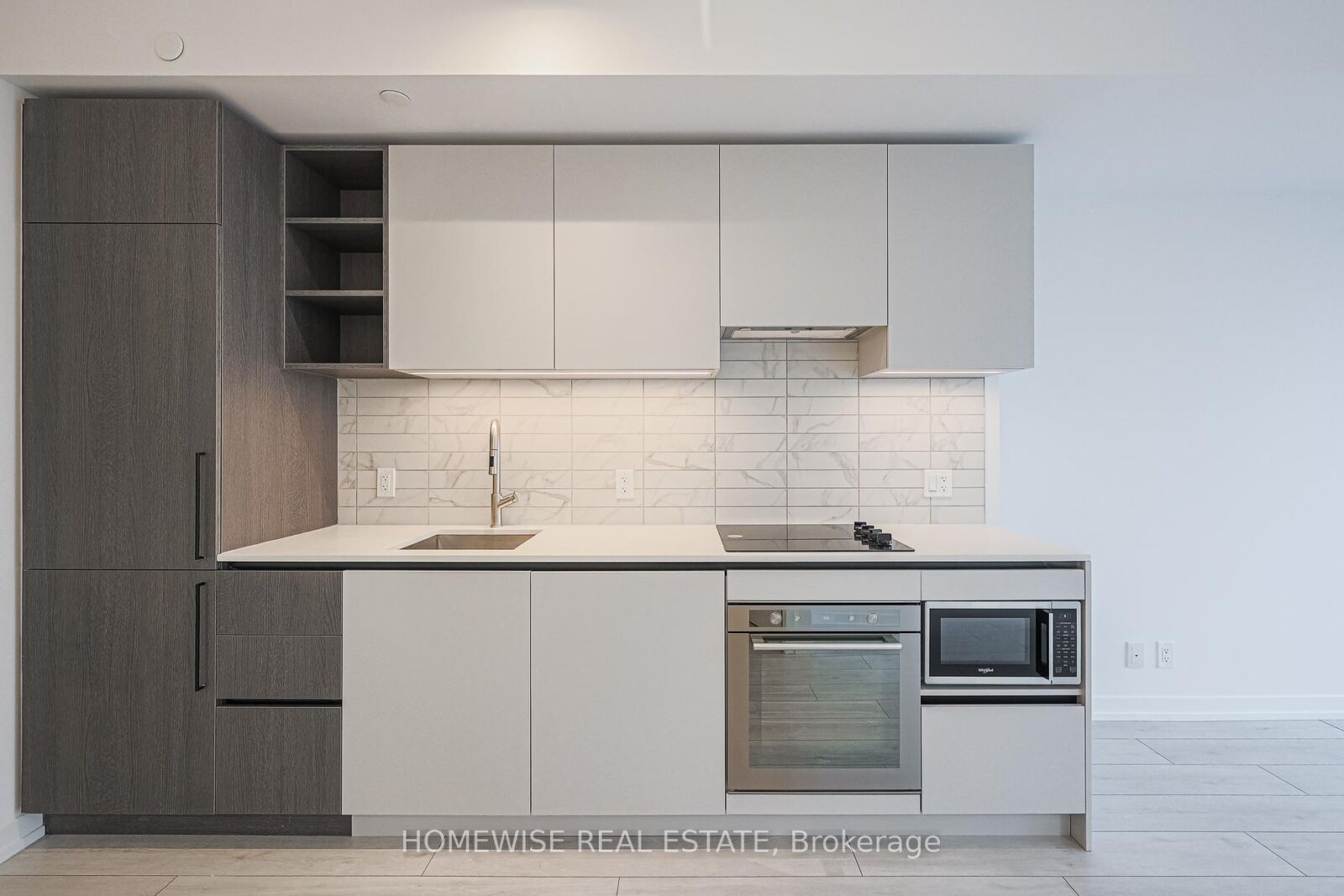 Property Photo:  55 Mercer Street 5015  ON M5V 0W4 