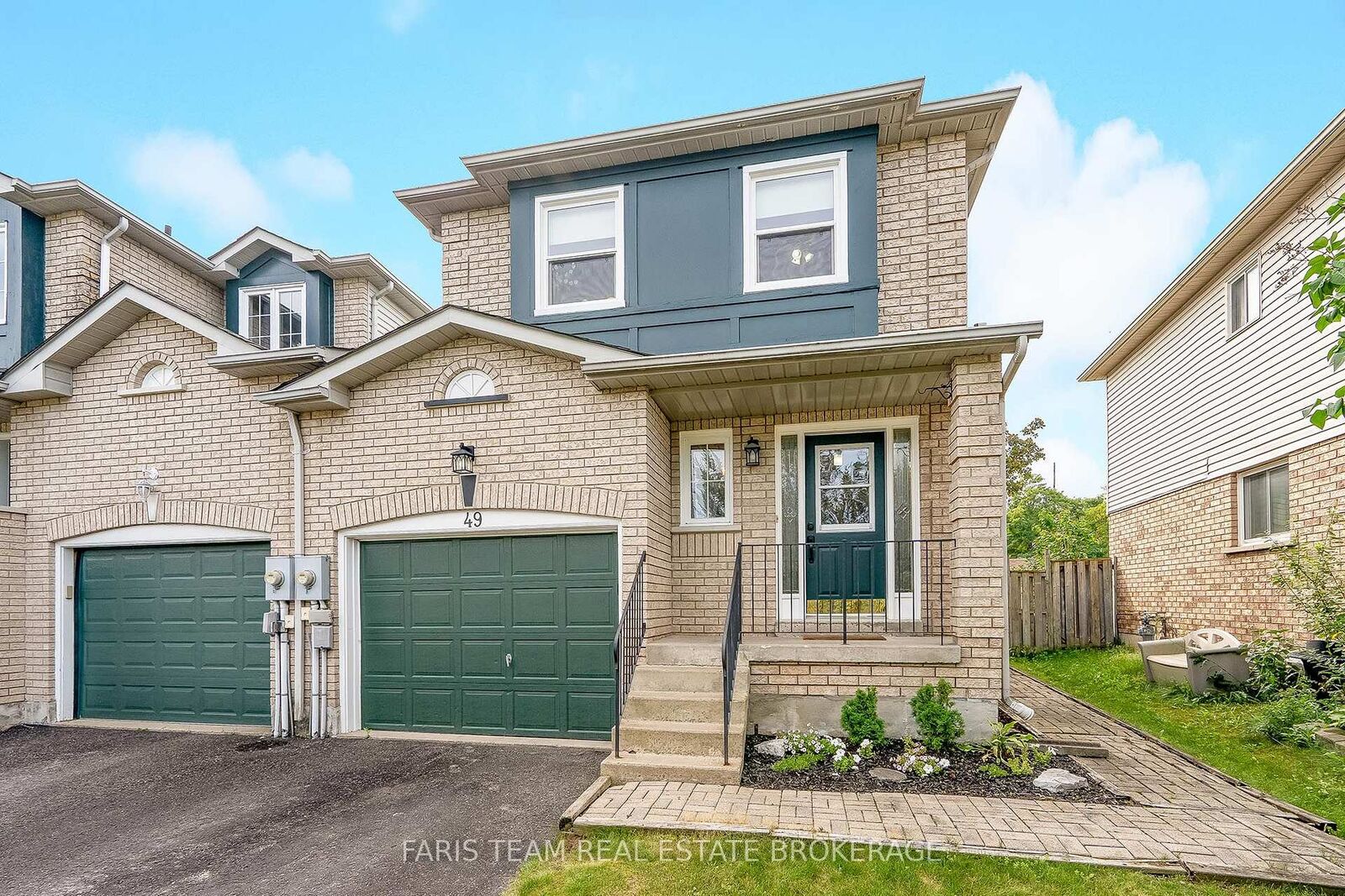 Property Photo:  49 Cunningham Drive  ON L4N 8L4 