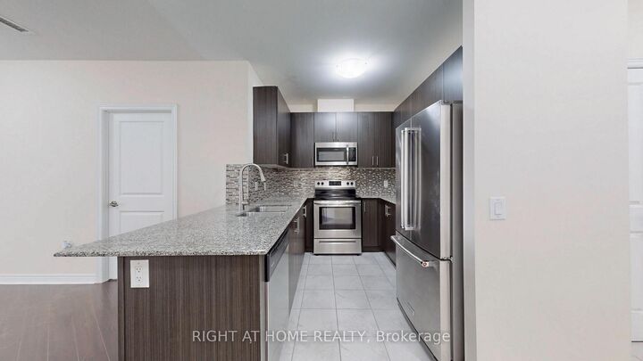 Property Photo:  7325 Markham Road 615  ON L3S 0C9 