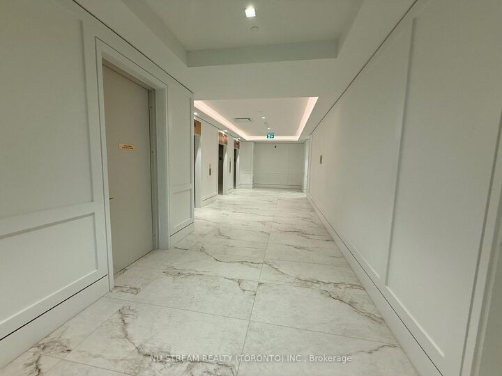 Property Photo:  4000 Eglinton Ave Avenue W 624  ON M9A 4M2 