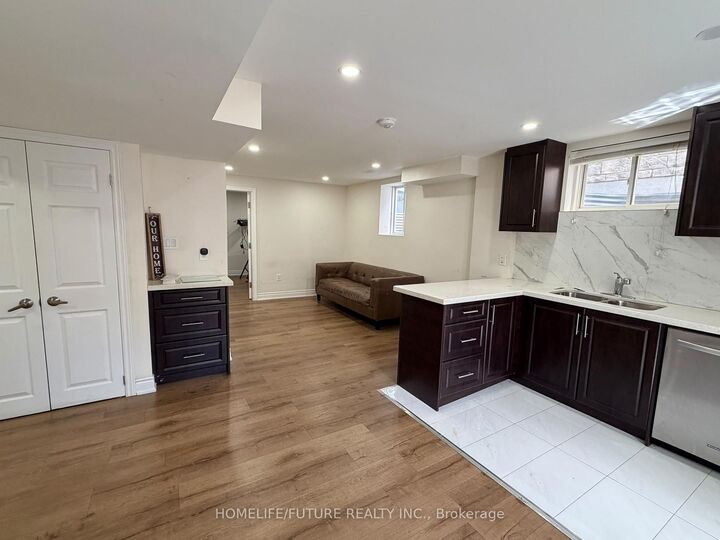 Property Photo:  61 Wideman Boulevard Bsmt  ON N1E 0H9 