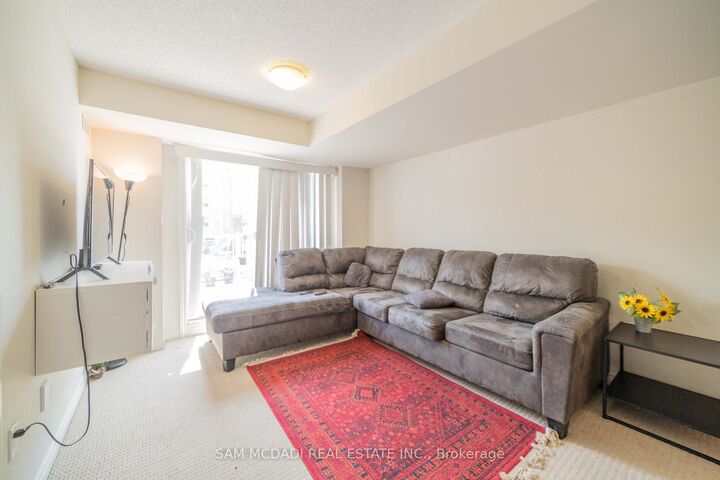 Property Photo:  1380 Costigan Road 103  ON L9T 8L2 