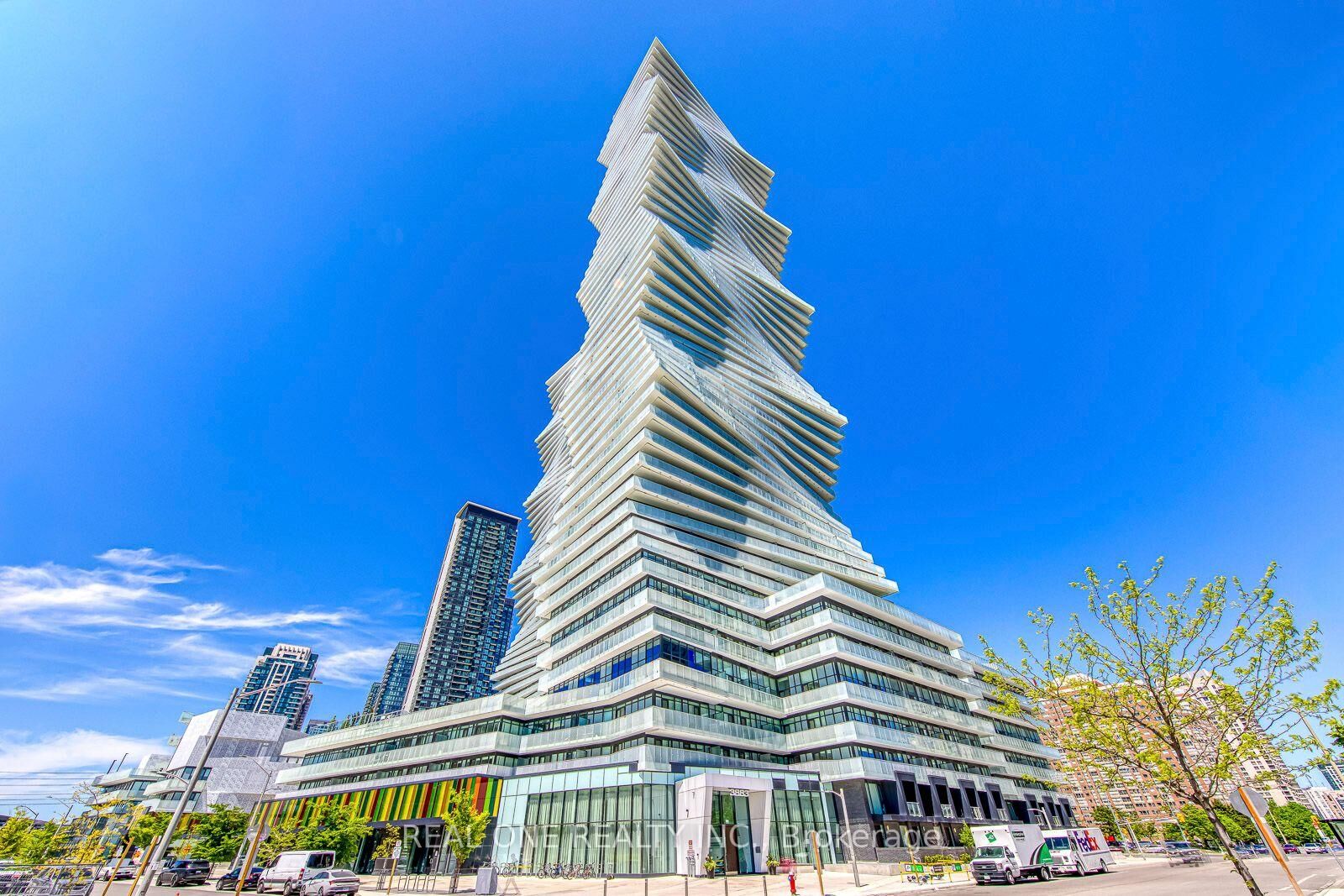 Property Photo:  3883 Quartz Road 6009  ON L5B 0M4 