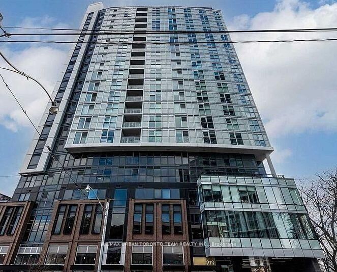 Property Photo:  219 Dundas Street E 605  ON M5A 0V1 