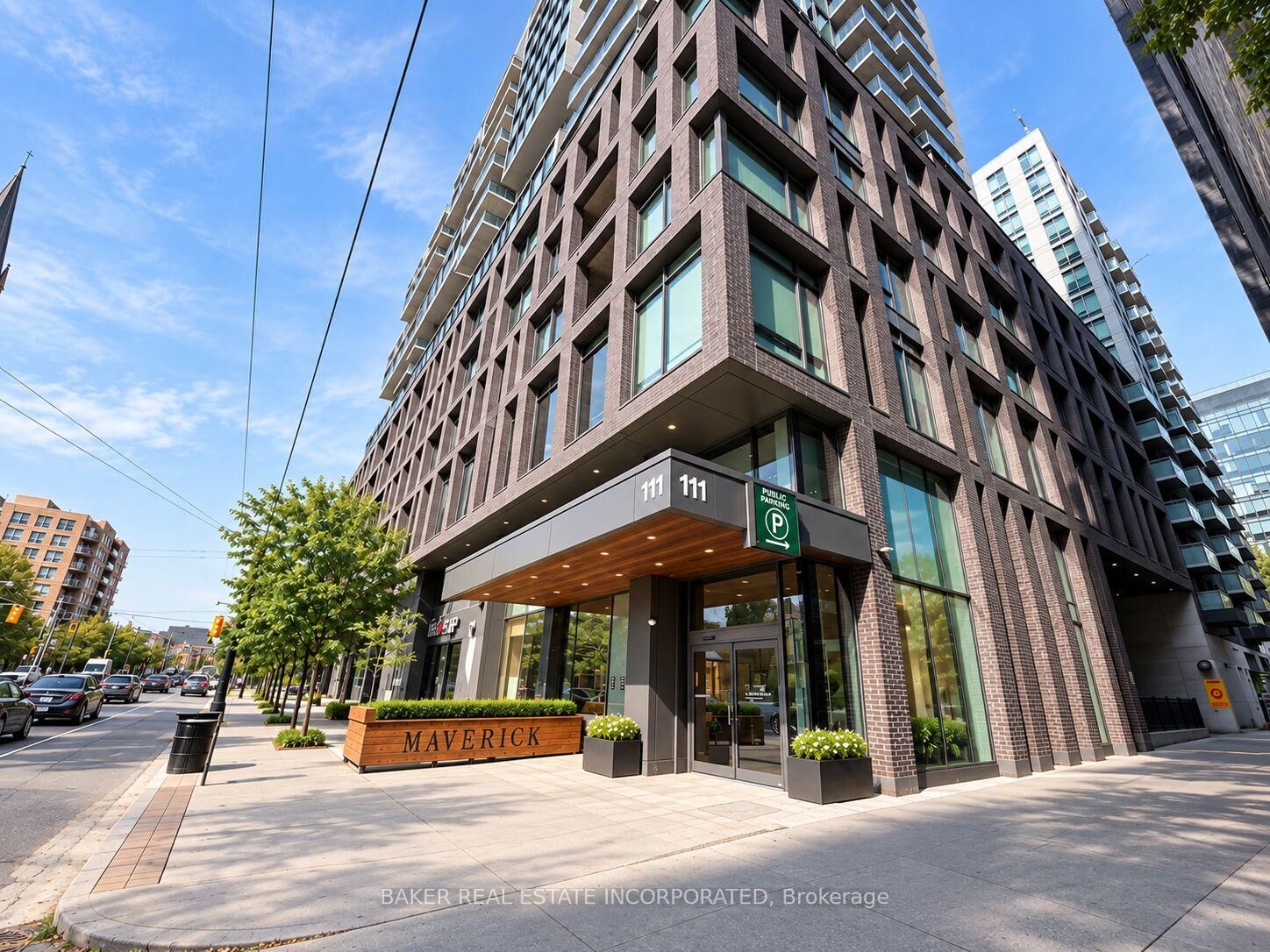 Property Photo:  111 Bathurst Street 1003  ON M5V 0M9 