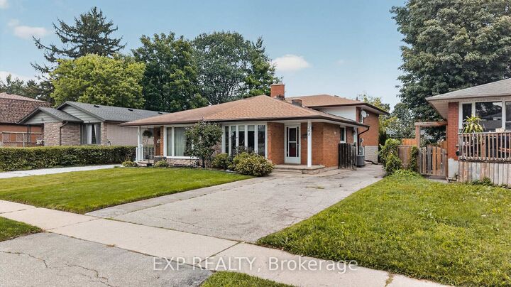 Property Photo:  1393 Pineview Avenue  ON N3H 4K4 