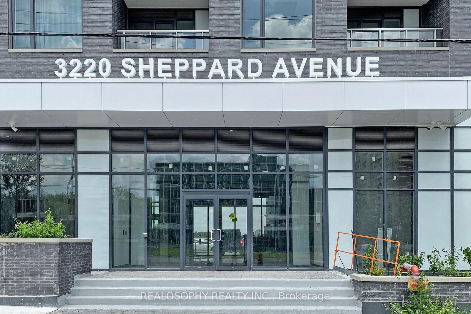 Property Photo:  3220 Sheppard Avenue E 909  ON M1T 0B7 
