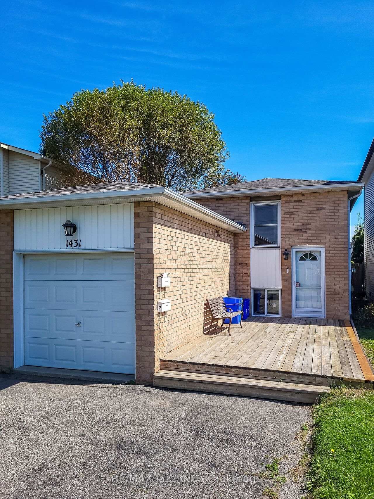 Property Photo:  1431 Ritson Road S  ON L1J 7M3 