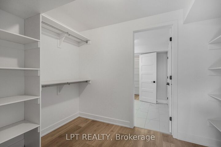 Property Photo:  976 Katia Street B  ON K0A 2M0 