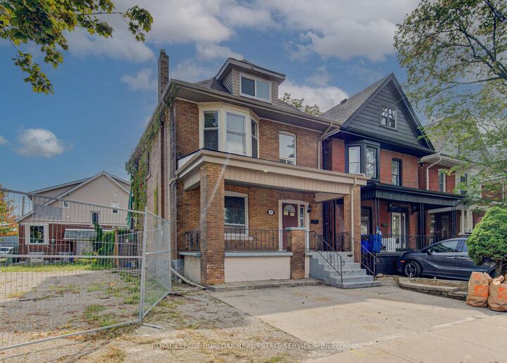 Property Photo:  5 Barnesdale Avenue  ON L8M 2V1 