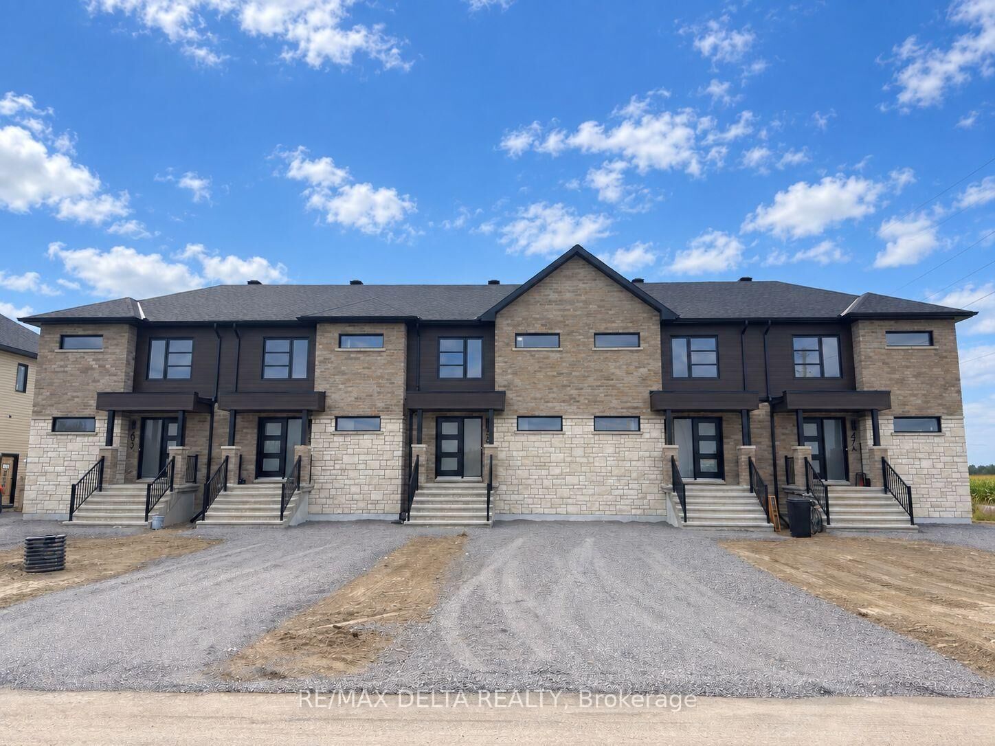Property Photo:  51 Carpe Street  ON K0A 1M0 