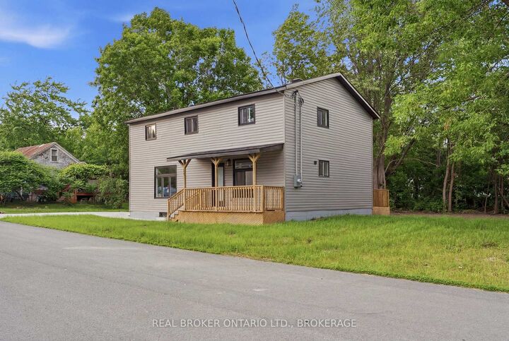 Property Photo:  13 Elm Street  ON K0C 1N0 