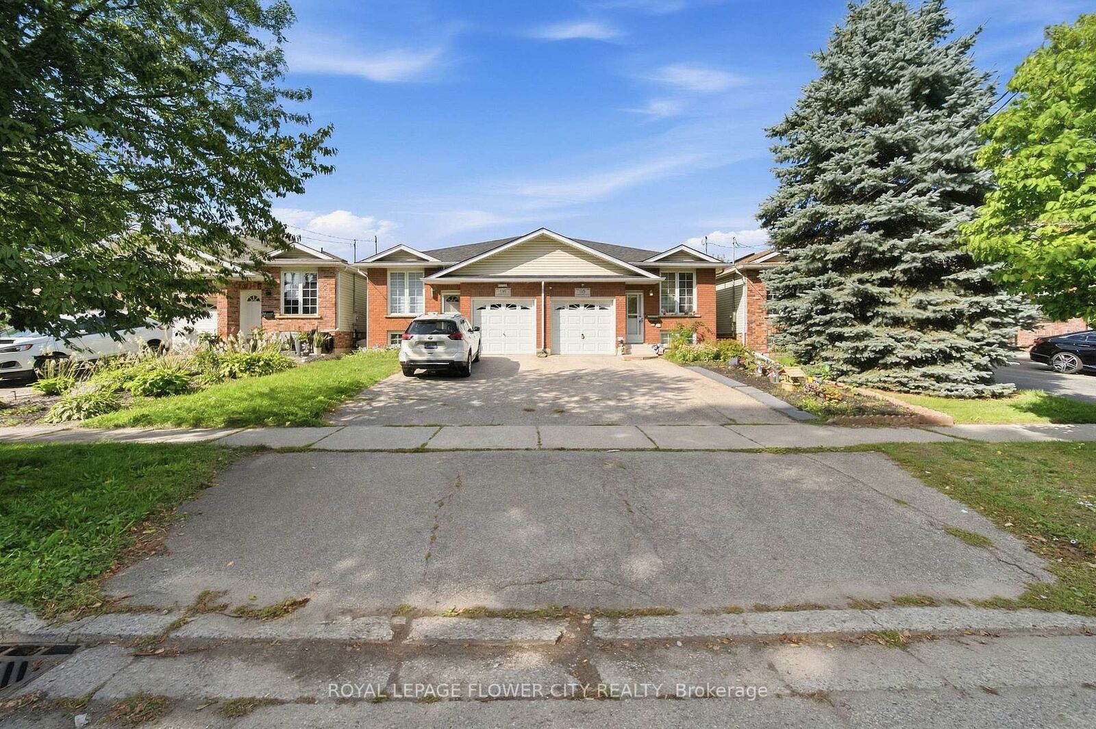 Property Photo:  118 Marlborough Street  ON N3S 7Y2 