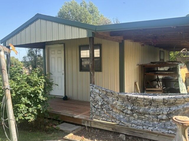 Property Photo:  2906 N 24th Street W  OK 74401 