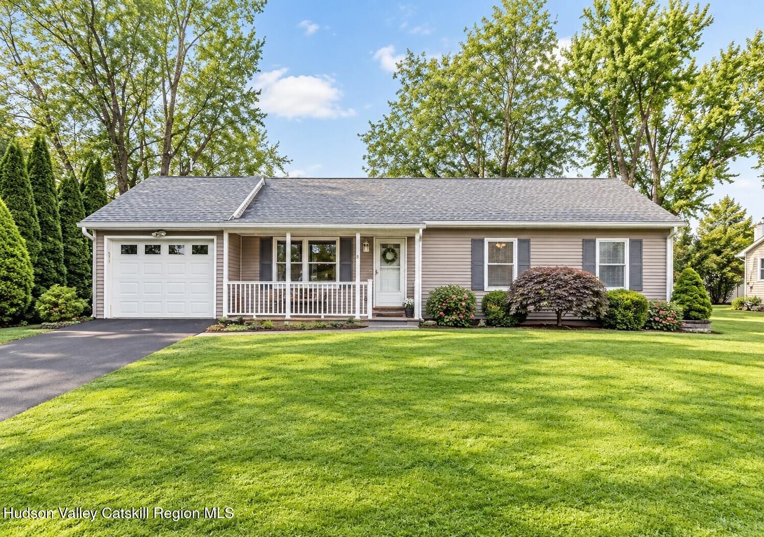 Property Photo: 5 Meadowbrook NY 12401