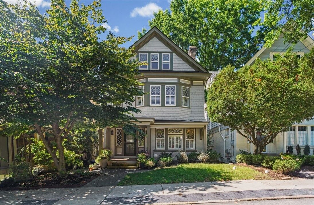 Property Photo:  1144 Wightman Street  PA 15217 