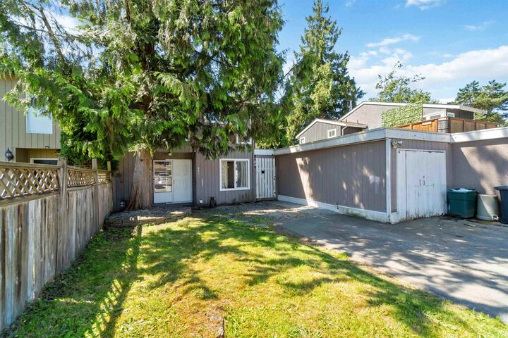 Property Photo:  881 Pinebrook Place  BC V3C 4C1 