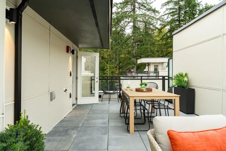 Property Photo:  2050 Glenaire Drive 118  BC V7P 1Y3 