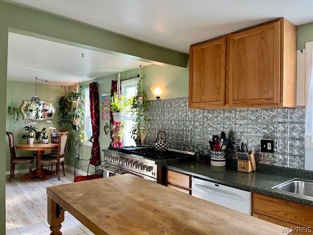 Property Photo: 26 E Drullard Avenue NY 14086