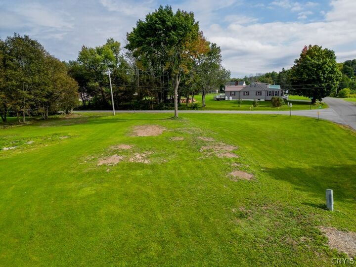 Property Photo:  222 Fernicliff Rd  NY 13407 