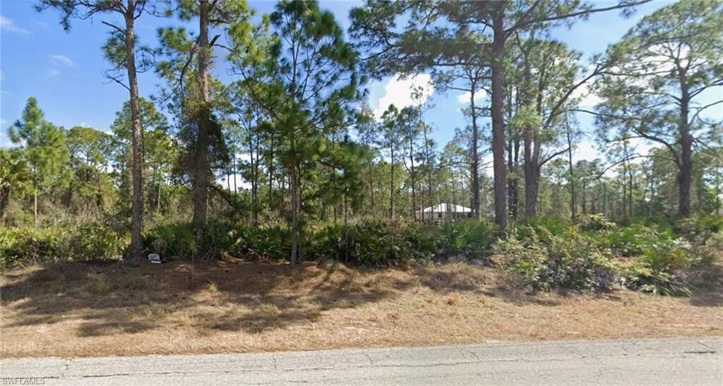 Property Photo:  1014 Williams Ave  FL 33972 