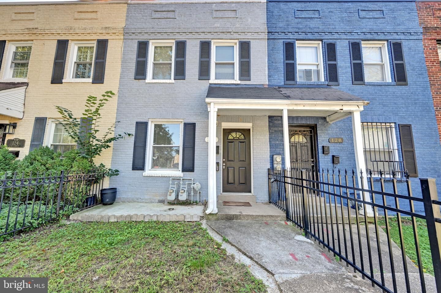 Property Photo:  126 O Street SW  DC 20024 