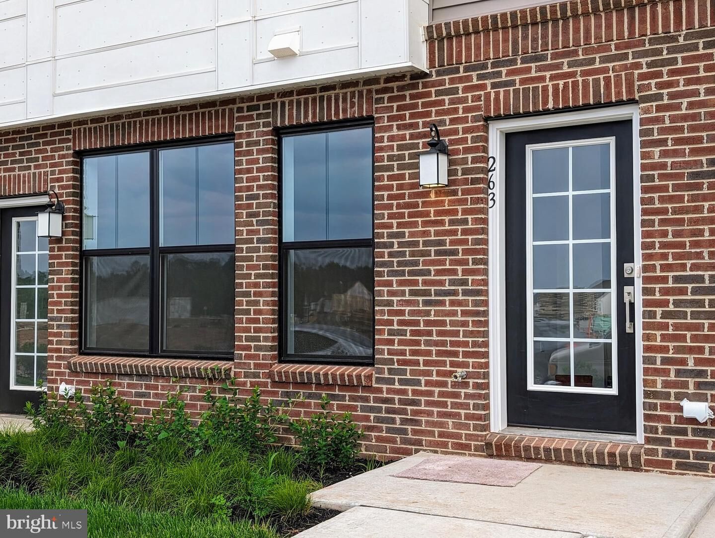 Property Photo: 263 Aaron Truehart Way NJ 08560