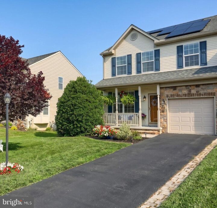 Property Photo: 243 Maple Drive PA 17331