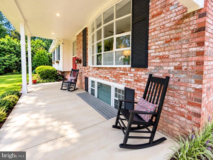 Property Photo:  10800 Kelley Drive  VA 22030 
