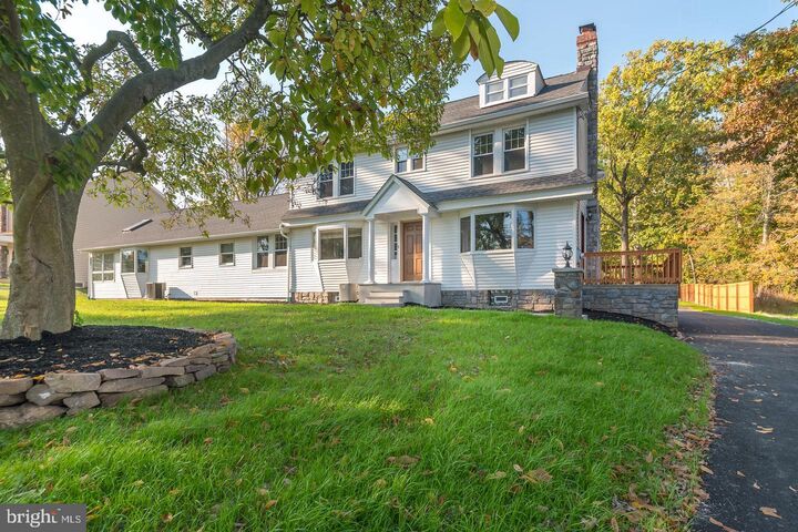 Property Photo:  412 Norristown  PA 19044 