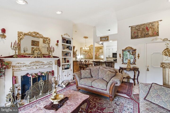 Property Photo:  7702 Lafayette Forest Drive 31  VA 22003 