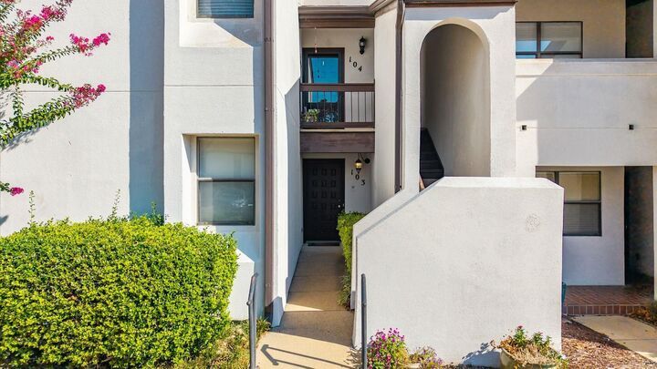 Property Photo:  301 Kings Row #103 Drive  AR 72207 
