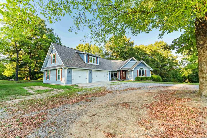 Property Photo:  631 Fairview Drive  AR 72634 