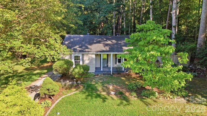 Property Photo:  1818 Union Road  NC 28054 
