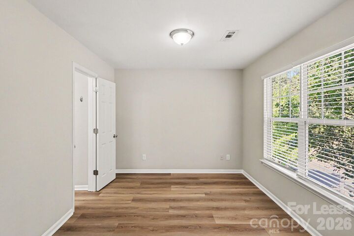 Property Photo:  8011 Rolling Meadows Lane  NC 28078 