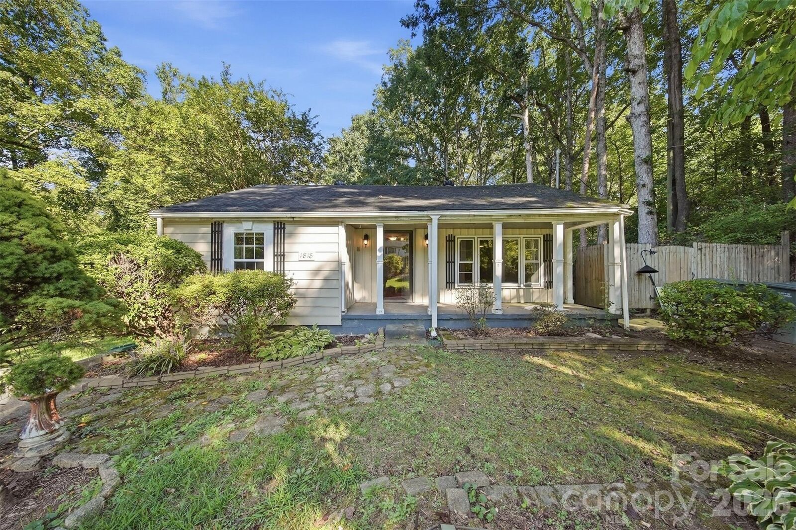 Property Photo:  1818 Union Road  NC 28054 