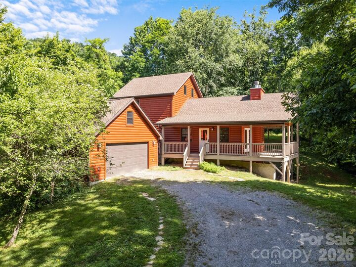 Property Photo:  51 Stony Pond Lane  NC 28716 