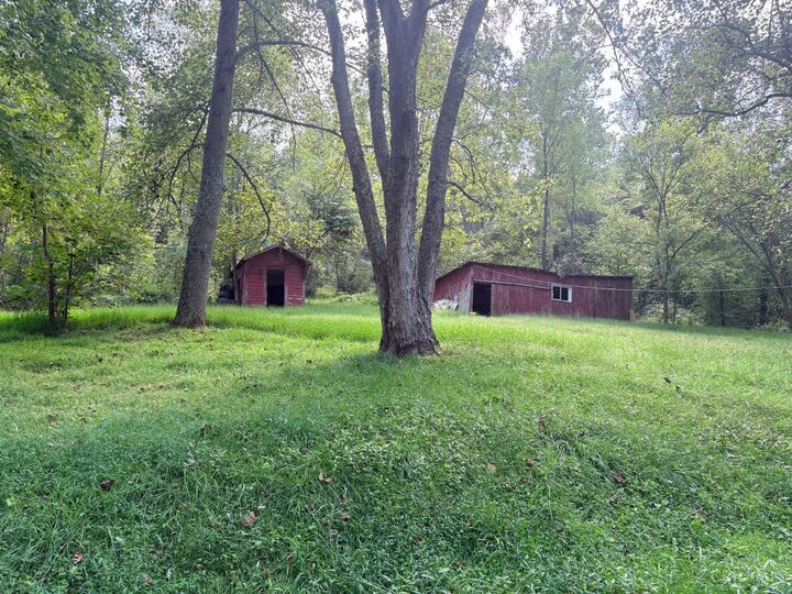 Property Photo: 725 Stoney Road OH 45660