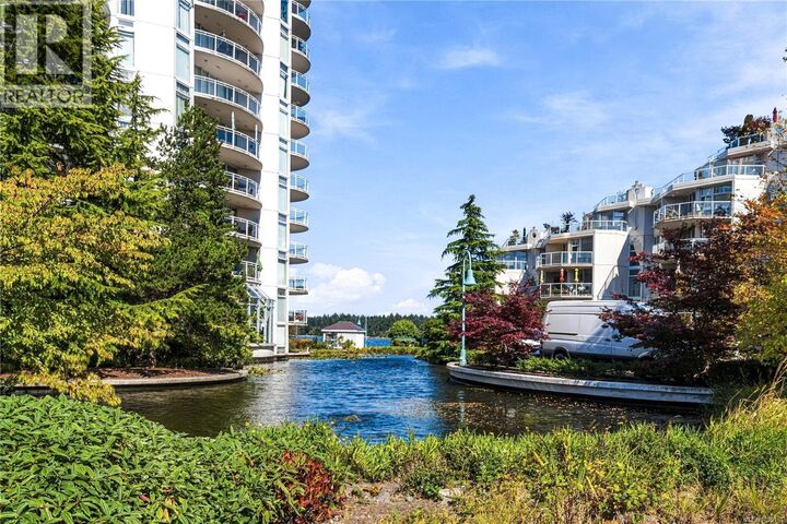Property Photo:  158 Promenade Drive 402  BC V9R 6M7 