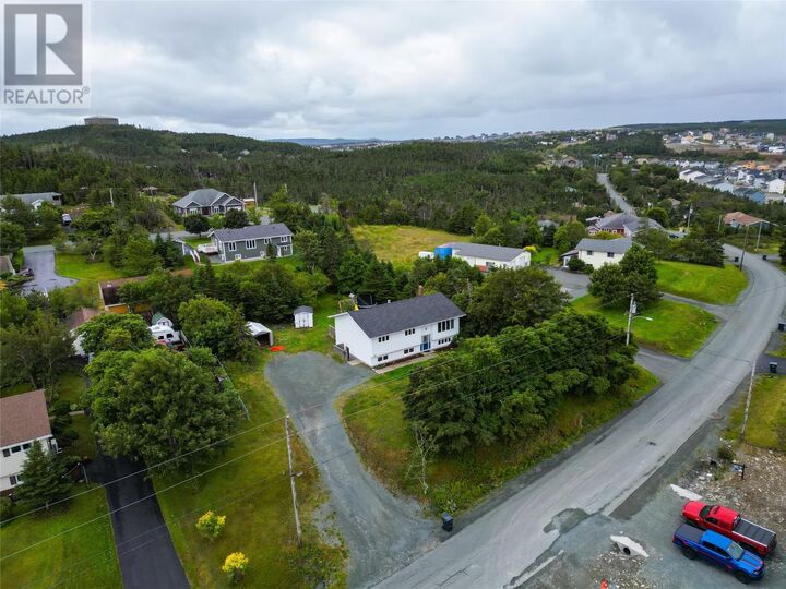 Property Photo:  94 Deborah Lynn Heights  NL A1L 3E6 