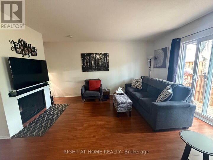 Property Photo: 3445 Uplands Drive 124 ON K1V 9N5