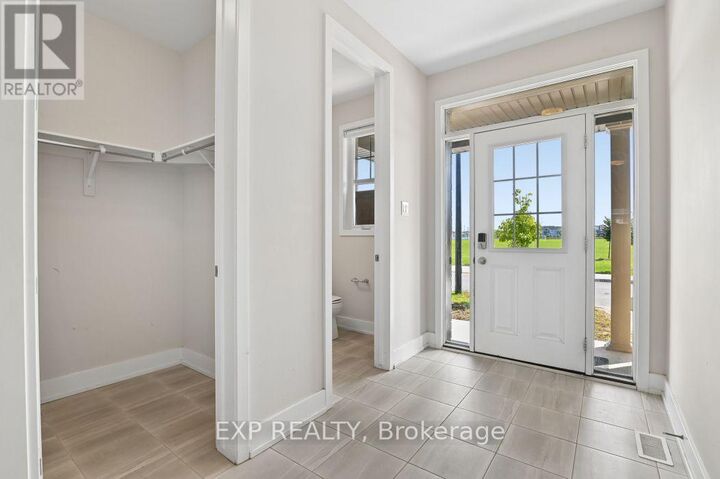 Property Photo:  70 Green Ash Avenue  ON K0A 2Z0 
