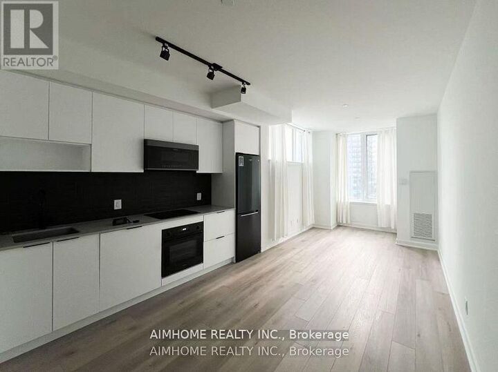 Property Photo:  5 Defries Street 1115  ON M5A 3R4 