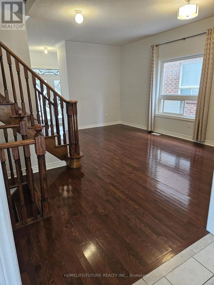Property Photo:  15 Coyle Street  ON L1T 0A3 