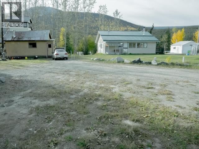 Property Photo: 51 Echo Valley Road YT Y1A 7A4