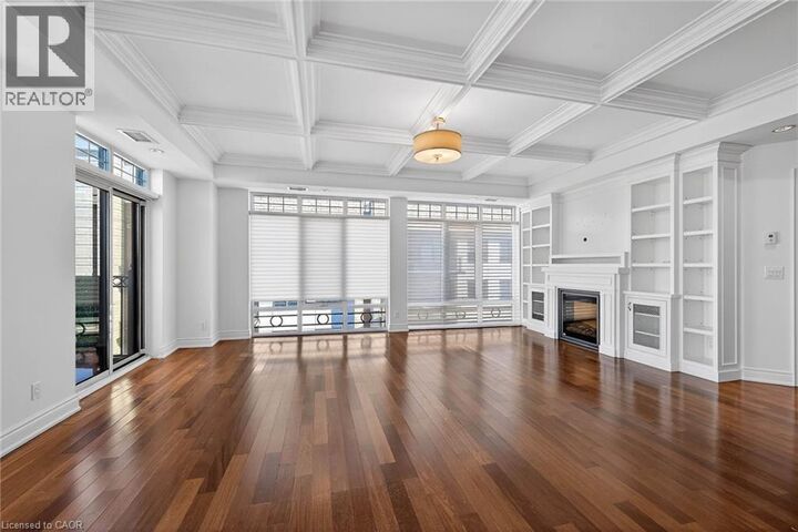 Property Photo:  205 Lakeshore Road West 409  ON L6K 0H8 