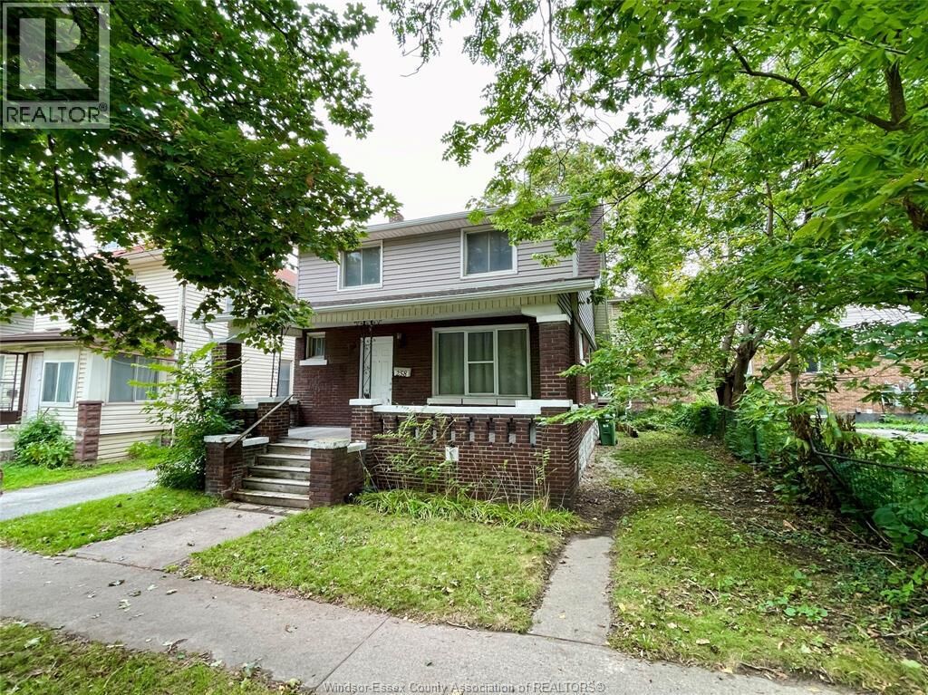 Property Photo: 258 Detroit ON N9C 2P3