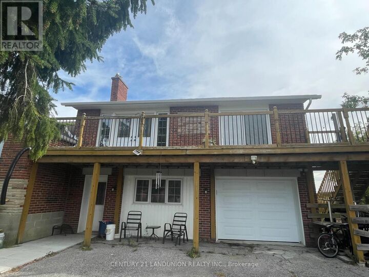 Property Photo:  20215 Woodbine Avenue  ON L0G 1R0 